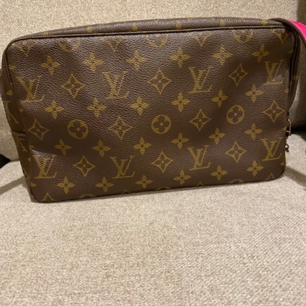 🍓LV Trousse 28 833
